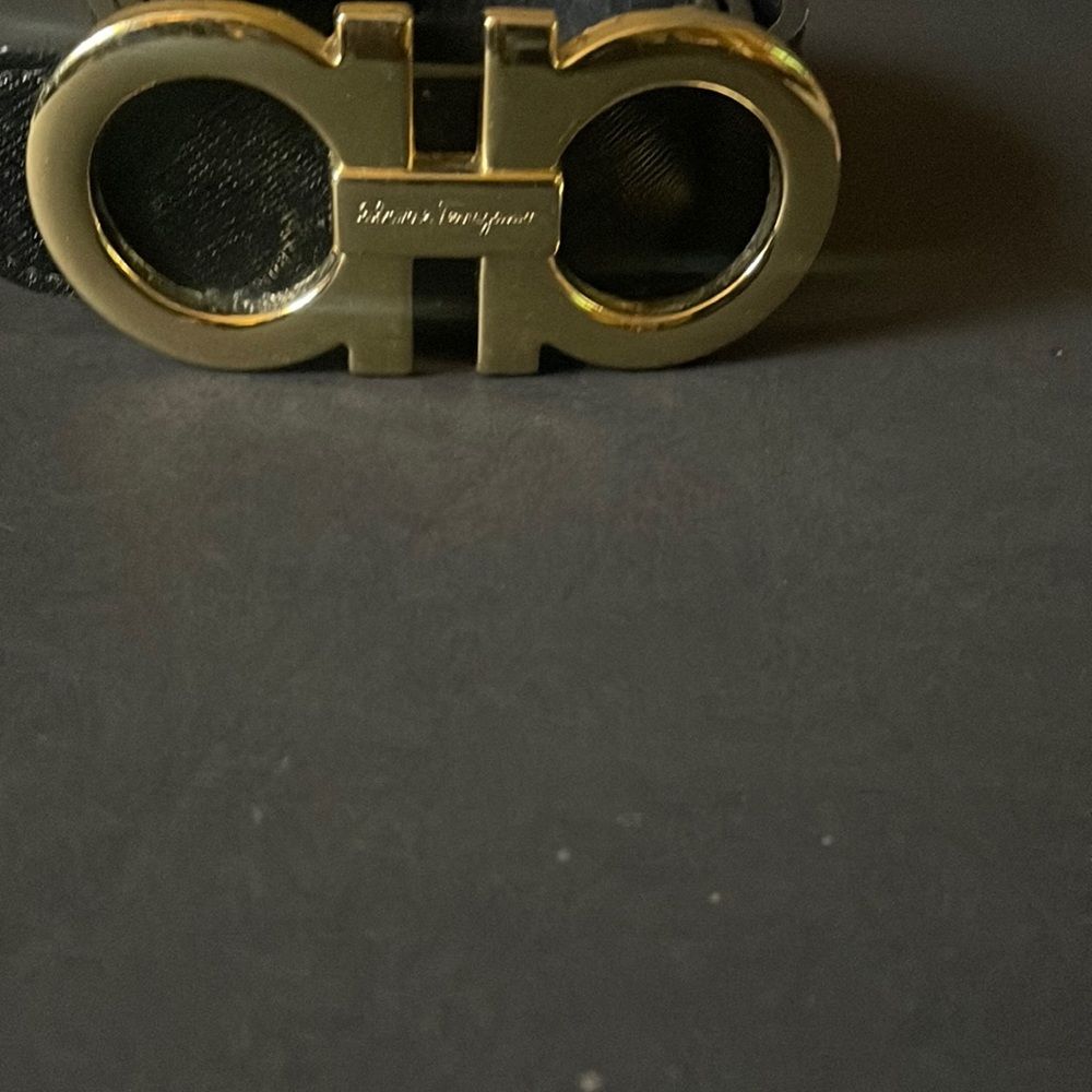 F Ferragamo ,